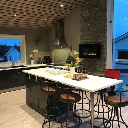 Topp Moderne Suite. Ларвик Экстерьер фото