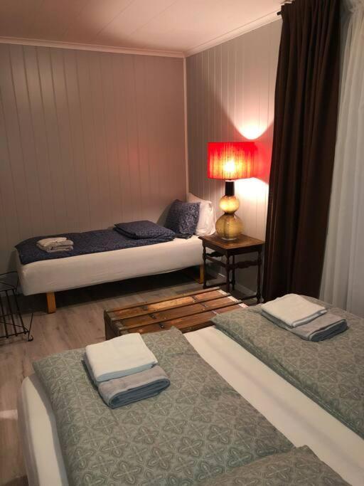 Topp Moderne Suite. Ларвик Экстерьер фото