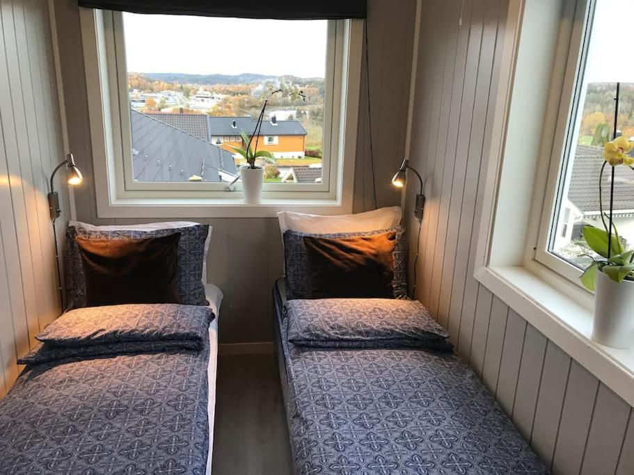 Topp Moderne Suite. Ларвик Экстерьер фото